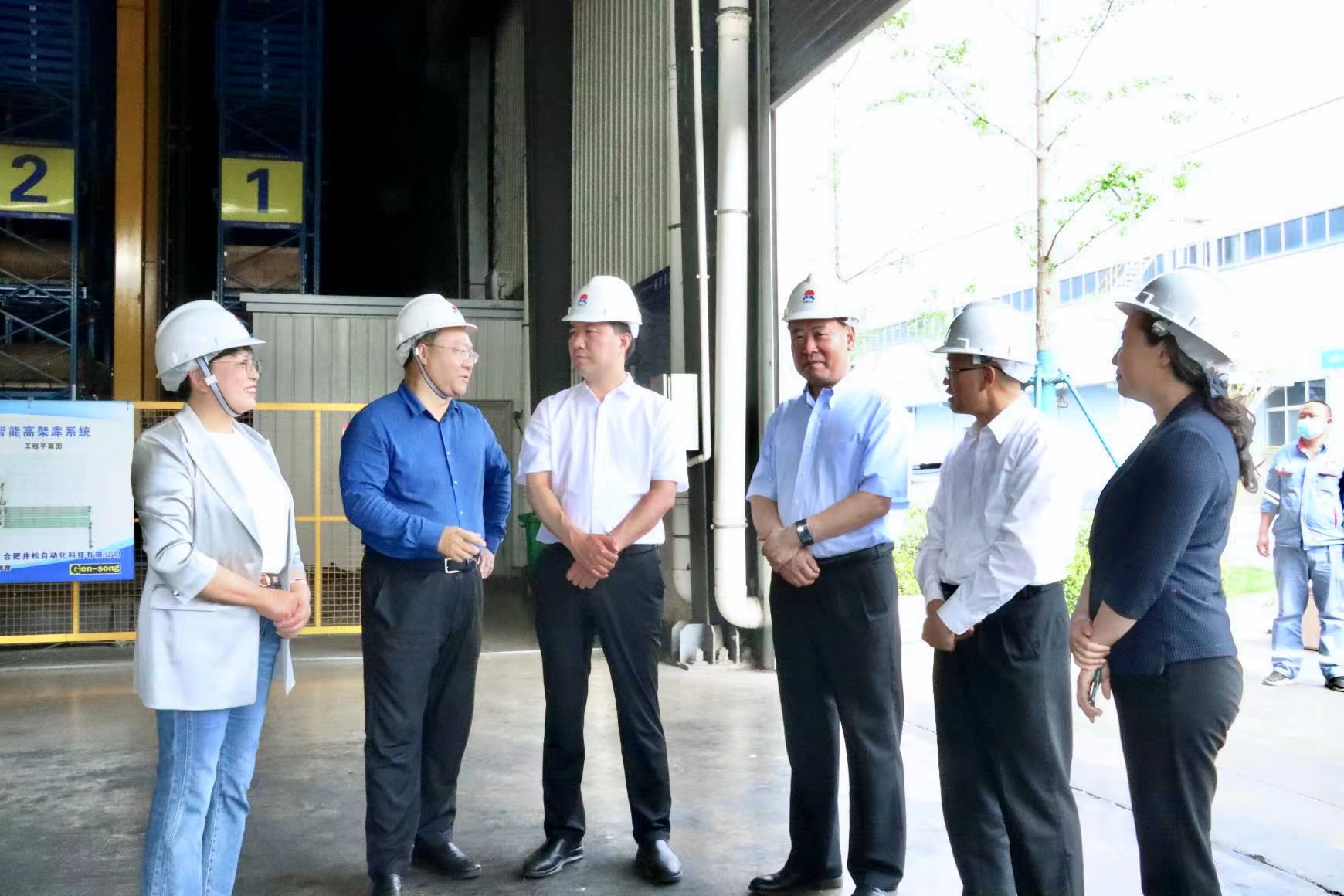 鄭州海關(guān)副關(guān)長李兆明到明泰科技調(diào)研 鄭州海關(guān)副關(guān)長李兆明到明泰科技調(diào)研